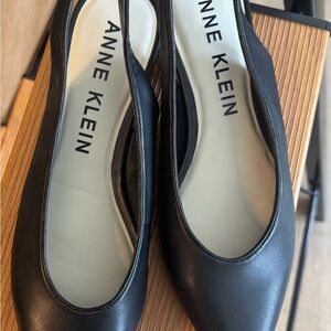 Anne Klein iFlex Leather “Charlotte” Slingback Pumps